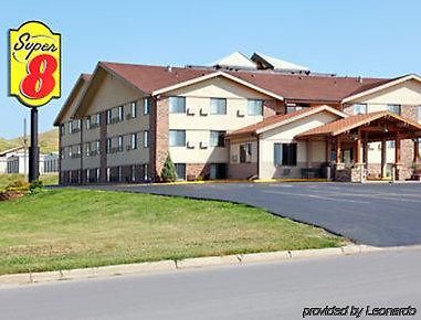Super 8 By Wyndham Spearfish Hotel Bagian luar foto